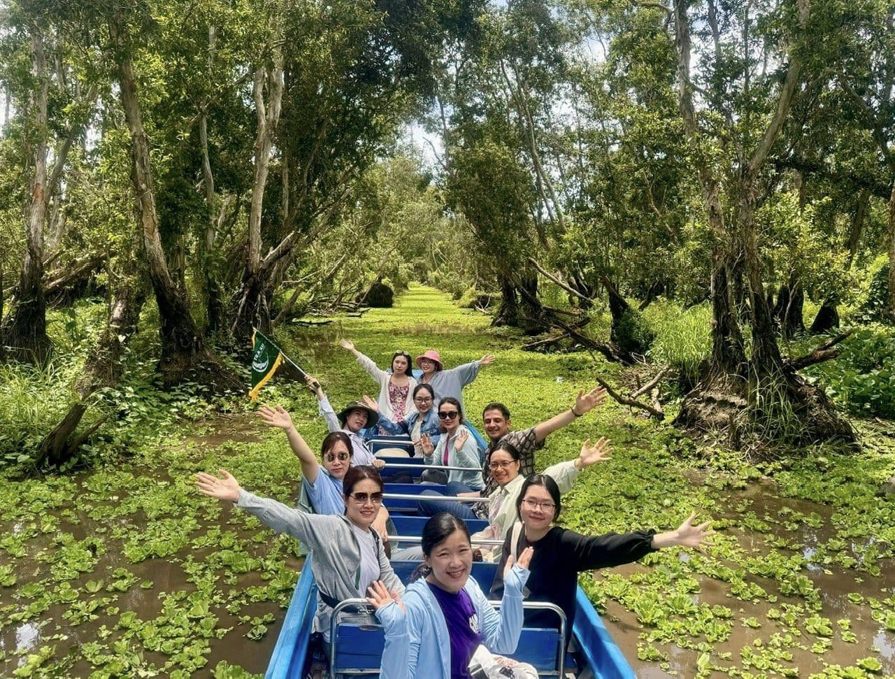 Tra Su Forest by Eviva Tour Vietnam