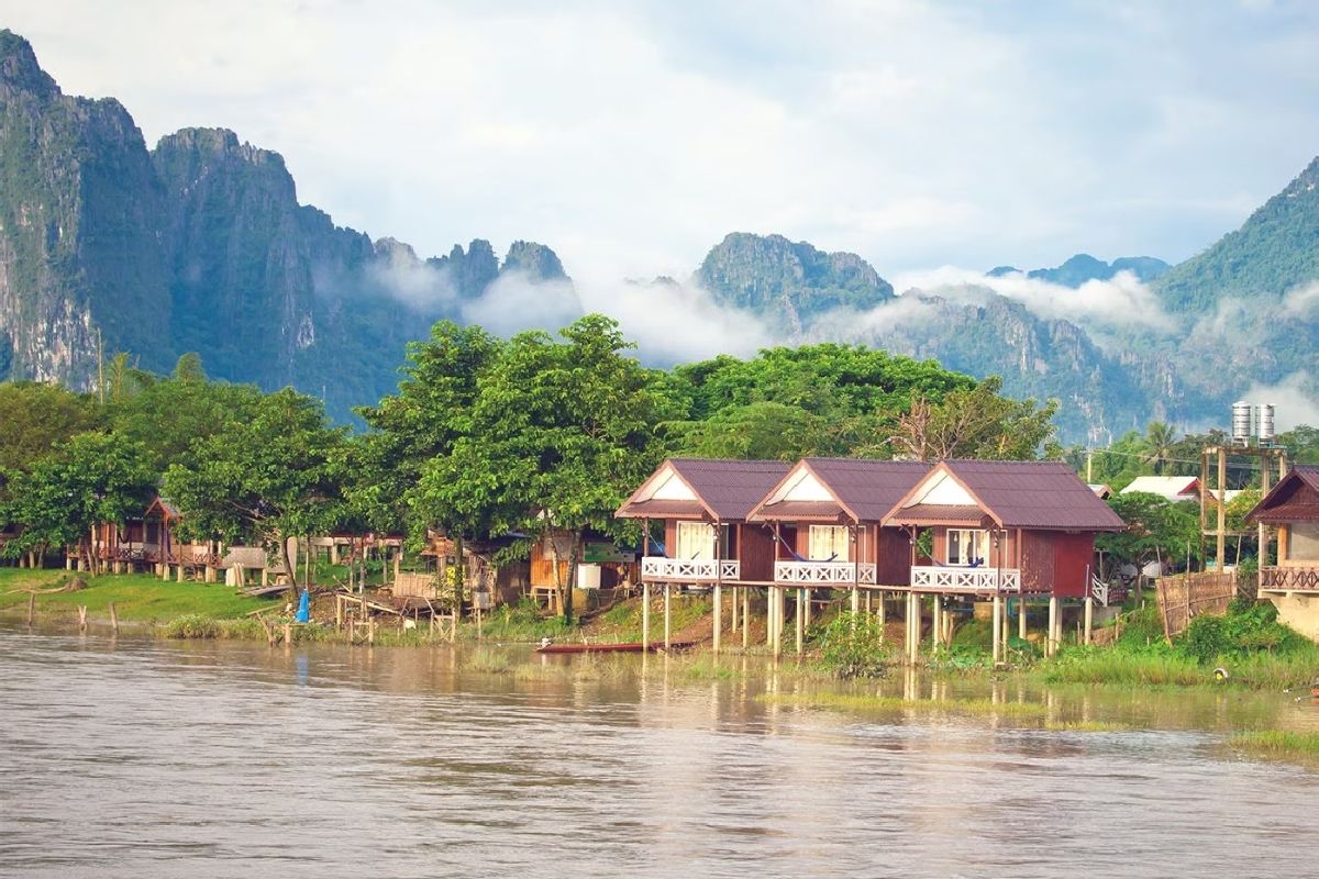 Vang Vieng Town